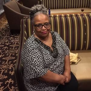 Meet your Posher, Jacqueline